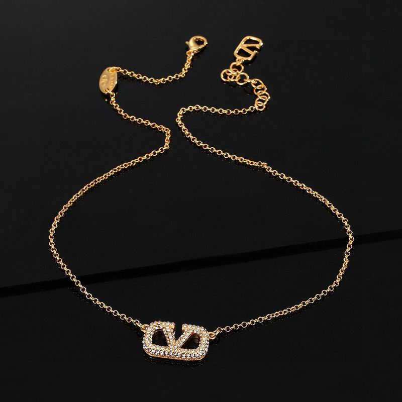 Valentino necklace 04yxh01